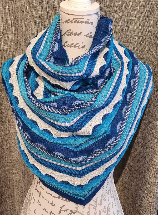 Alpaca Traditional Snood - Image 8