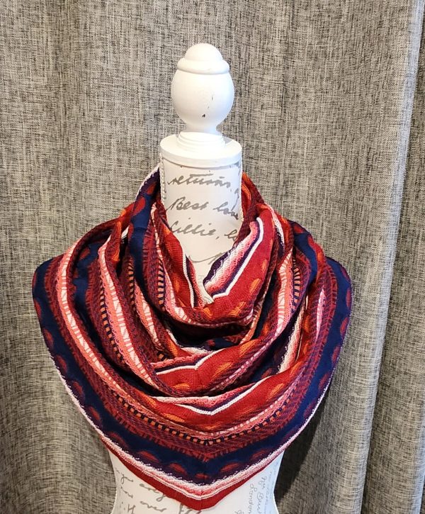 Alpaca Traditional Snood - Image 11